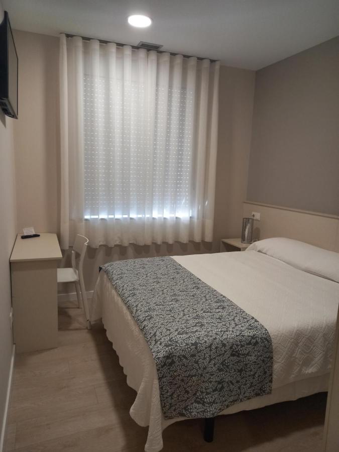 Hotel La Puerta De Arzúa Dış mekan fotoğraf