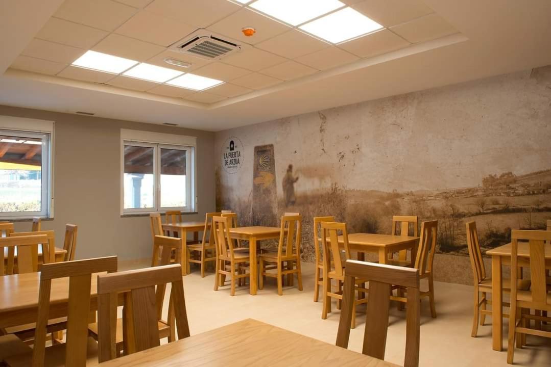 Hotel La Puerta De Arzúa Dış mekan fotoğraf